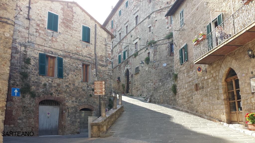 Apartment Residenza Gabrielli Sarteano Ruang foto