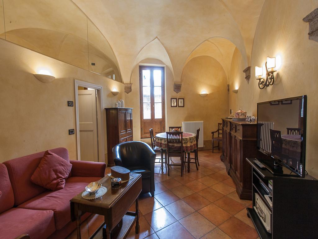 Apartment Residenza Gabrielli Sarteano Ruang foto